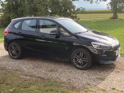Schwarz Gebraucht 2019 BMW 225 Kombi | 14.700 € (Guter Preis)