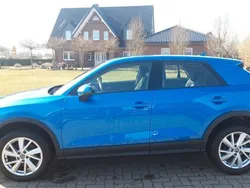 Blau Gebraucht 2018 Audi Q2 Basis SUV | 17.999 € (Guter Preis)