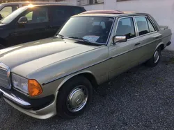 Grün Gebraucht 1982 Mercedes E230 Limousine | 6.540 €