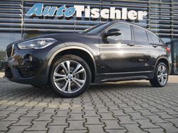 Saphirschwarz Gebraucht 2019 BMW X1 Sport Line SUV | 19.490 € (Guter Preis)