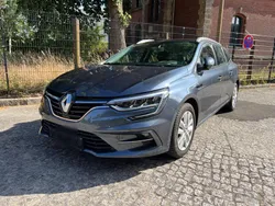 Grau Gebraucht 2022 Renault Mégane IV Zen Kombi | 16.900 € (Superpreis)