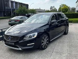 Black sapphire Gebraucht 2013 Volvo V60 Momentum Kombi | 7.998 € (Guter Preis)