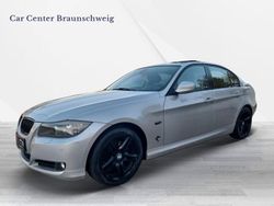 Silber Gebraucht 2010 BMW 320 Sport Line Limousine | 7.999 € (Etwas zu teuer)