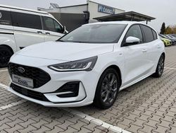 Frostweiß Neu 2025 Ford Focus ST-Line Limousine | 24.890 € (Superpreis)