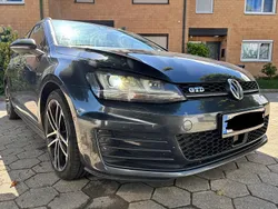 Schwarz Gebraucht 2015 VW Golf VII GTD Kombi | 10.900 € (Fairer Preis)