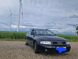 Blau Gebraucht 1999 Audi A4 Kombi | 1.500 € (Guter Preis)