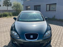Schwarz Gebraucht 2011 Seat Leon Limousine | 2.950 € (Guter Preis)