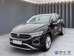 Deep black Gebraucht 2024 VW T-Roc Life SUV | 27.500 € (Superpreis)