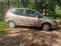 Beige Gebraucht 2003 Chevrolet Tacuma Van / Kleinbus | 5.500 €