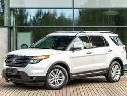 Weiß Gebraucht 2013 Ford Explorer SUV | 12.800 €