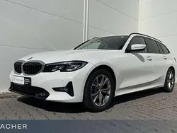 Alpinweiß uni Gebraucht 2021 BMW 320 Efficient Dynamics Kombi | 28.899 € (Fairer Preis)