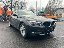 Schwarz Gebraucht 2017 BMW 318 Gran Turismo Sport Line Limousine | 11.990 € (Guter Preis)