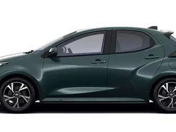 Ever rest metallic Neu 2025 Toyota Yaris Hybrid Kleinwagen | 24.392 € (Guter Preis)