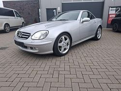 Silber Gebraucht 2000 Mercedes SLK320 Edition Cabrio | 9.995 € (Etwas zu teuer)