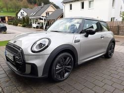 Silber Gebraucht 2023 Mini John Cooper Works Kleinwagen | 22.500 € (Guter Preis)