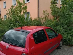 Rot Gebraucht 2007 Renault Clio II Campus Kleinwagen | 2.000 €
