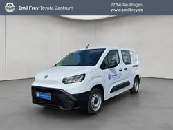 Ice white Neu 2025 Toyota Proace City Van | 26.990 € (Etwas zu teuer)