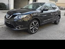Schwarz Gebraucht 2014 Nissan Qashqai SUV | 10.000 € (Fairer Preis)