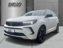 Lack weiss banquise/deckende l Gebraucht 2024 Opel Grandland X Ultimate SUV | 30.990 € (Etwas zu teuer)