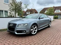 Grau Gebraucht 2010 Audi A5 S-Line Coupé | 9.300 € (Fairer Preis)