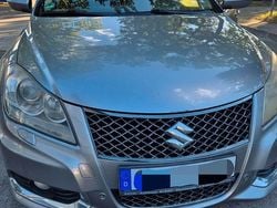 Silber Gebraucht 2011 Suzuki Kizashi Sport Limousine | 7.000 € (Fairer Preis)
