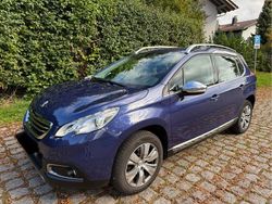 Blau Gebraucht 2013 Peugeot 2008 Allure SUV | 6.790 € (Guter Preis)