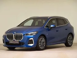 Portimao blau metallic Gebraucht 2023 BMW 218 M Sport Van / Kleinbus | 28.880 € (Etwas zu teuer)