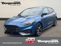Blau Gebraucht 2020 Ford Focus ST Limousine | 24.900 € (Fairer Preis)