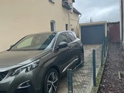 Grau Gebraucht 2019 Peugeot 3008 Allure SUV | 19.000 € (Fairer Preis)