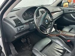 Grau Gebraucht 2005 BMW X5 SUV | 9.000 € (Etwas zu teuer)