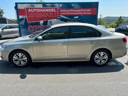 Grau Gebraucht 2013 VW Jetta Limousine | 4.999 € (Guter Preis)