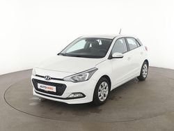 Weiß Gebraucht 2018 Hyundai i20 Trend Limousine | 14.270 € (Etwas zu teuer)