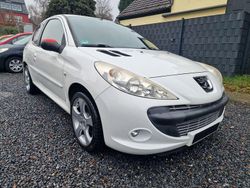 Weiß Gebraucht 2010 Peugeot 206+ Kleinwagen | 1.990 € (Fairer Preis)