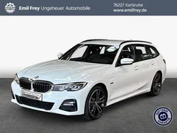 Weiß Gebraucht 2022 BMW 320e Sport Line Kombi | 32.990 € (Etwas zu teuer)