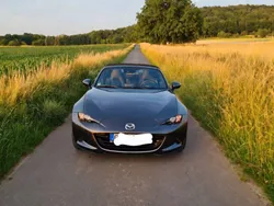 Grau Gebraucht 2019 Mazda MX5 Sports-Line Cabrio | 22.300 € (Fairer Preis)