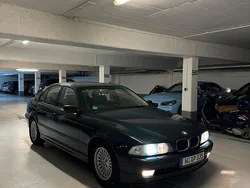 Grün Gebraucht 1999 BMW 523 Limousine | 5.000 € (Teuer)