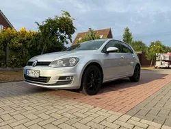 Grau Gebraucht 2012 VW Golf VII Comfortline Kombi | 6.200 € (Etwas zu teuer)