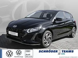 Schwarz Gebraucht 2024 Hyundai i20 Trend Kleinwagen | 19.990 € (Fairer Preis)