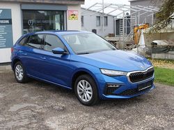 Blau Gebraucht 2024 Skoda Scala Selection Kleinwagen | 21.490 € (Fairer Preis)