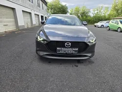 Grau Gebraucht 2021 Mazda 3 Selection Limousine | 16.999 € (Guter Preis)