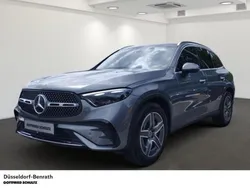 Grau Gebraucht 2023 Mercedes GLC200 AMG line SUV | 48.380 € (Guter Preis)
