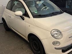 Weiß Gebraucht 2013 Fiat 500 Lounge Kleinwagen | 5.100 € (Guter Preis)