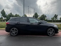 Schwarz Gebraucht 2024 BMW 116 Kleinwagen | 21.999 € (Fairer Preis)