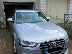 Silber Gebraucht 2015 Audi A4 Kombi | 11.399 € (Fairer Preis)