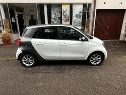 Weiß Gebraucht 2018 Smart ForFour Kleinwagen | 6.899 € (Guter Preis)