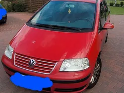 Rot Gebraucht 2004 VW Sharan Family Van / Kleinbus | 3.000 € (Etwas zu teuer)