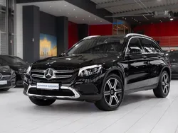Obsidianschwarz metalliclack Gebraucht 2017 Mercedes GLC300 Exclusive SUV | 32.980 € (Superpreis)