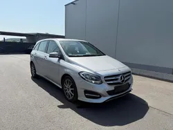 Silber Gebraucht 2017 Mercedes B180 Van / Kleinbus | 9.880 € (Superpreis)
