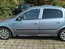 Blau Gebraucht 2004 Opel Astra Limousine | 1.000 € (Guter Preis)