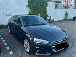 Grau Gebraucht 2019 Audi A5 Sportback Design Kleinwagen | 19.000 € (Guter Preis)